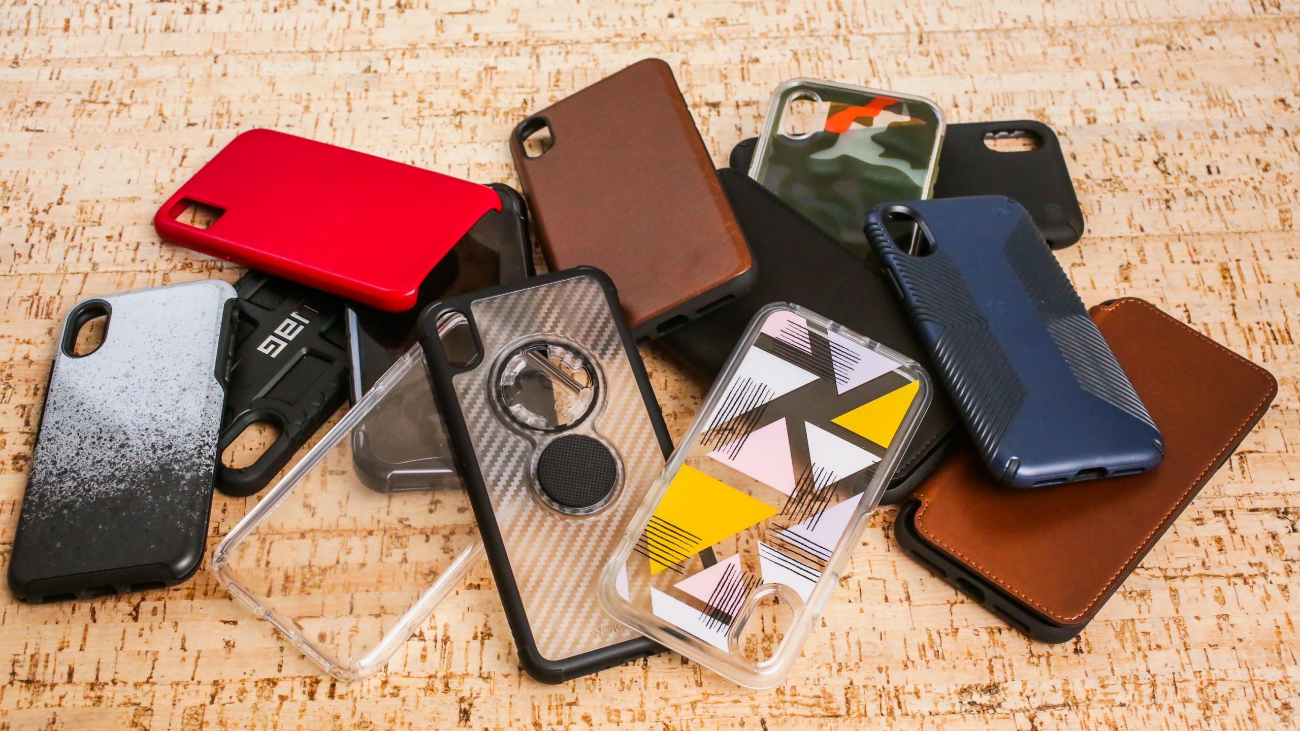 Чехол, защитная плёнка, накладка для смартфона / Phone Cases Protectors Skins Covers