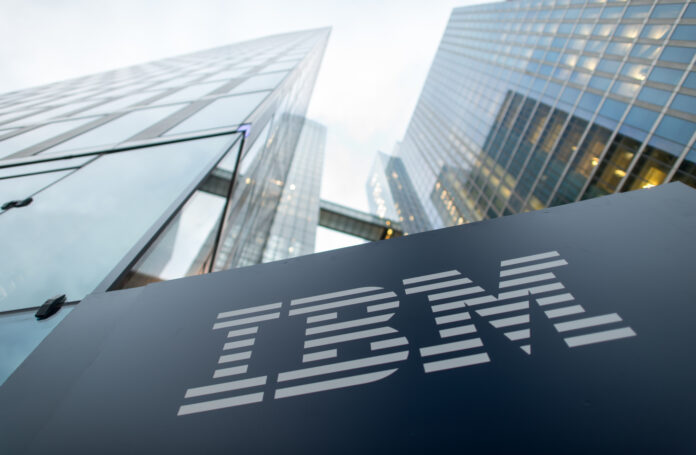 IBM полностью прекратила работу в России