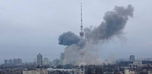 Киевская телевишка во время взрыва